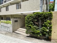 v20240830174107/fresh/building/J00100378070_12