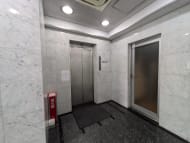 v20240925174106/fresh/building/J00100365944_4