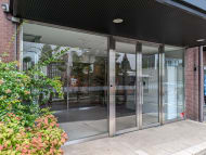 v20240926174059/fresh/building/J00100386992_3
