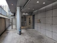 v20241007174102/fresh/building/J00100370301_64