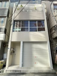 v20241008174054/fresh/building/J00100360444_1