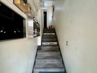 v20241008174054/fresh/building/J00100363935_10