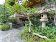 v20241008174054/fresh/building/J00100429066_14