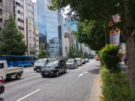 v20241009174102/fresh/building/J00100360325_2