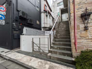 v20241009174102/fresh/building/J00100360479_3
