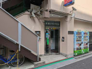v20241010174100/fresh/building/J00100357441_3