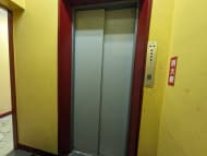 v20241021174107/fresh/building/J00100356582_4