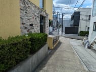 v20241021174107/fresh/building/J00100366908_10