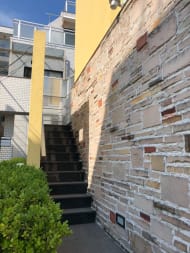 v20241021174107/fresh/building/J00100366908_4