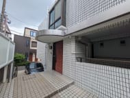 v20241022174104/fresh/building/J00100365890_13