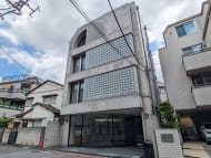v20241028174052/fresh/building/J00100364082_1