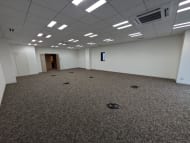 v20241115181437/fresh/room/H00102781299_4