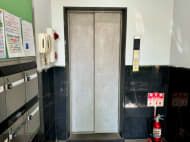 v20241120174113/fresh/building/J00100358388_4