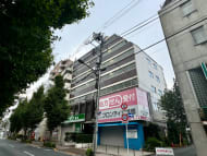 v20241120174114/fresh/building/J00100356728_1