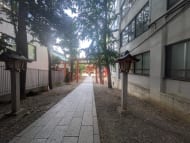 v20241120174114/fresh/building/J00100356857_8