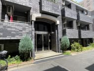 v20241120174114/fresh/building/J00100357031_6