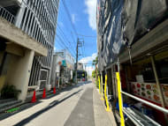 v20241120174114/fresh/building/J00100358124_10
