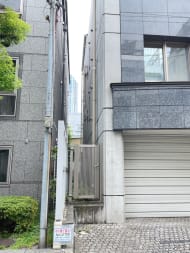v20241120174114/fresh/building/J00100358308_12