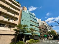 v20241120174114/fresh/building/J00100358388_17