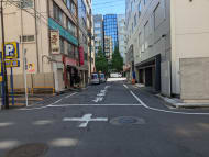 v20241120174114/fresh/building/J00100360989_10