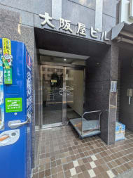 v20241120174114/fresh/building/J00100369868_3