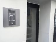 v20241120174114/fresh/building/J00100499960_6