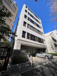 v20241125174106/fresh/building/J00100357460_1