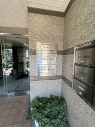 v20241125174106/fresh/building/J00100374402_67