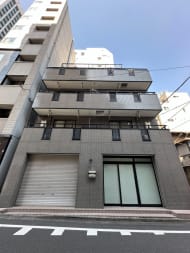 v20241125174106/fresh/building/J00100377161_5