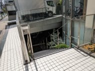 v20241126174057/fresh/building/J00100363950_10