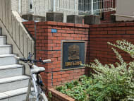 v20241127174058/fresh/building/J00100359033_6