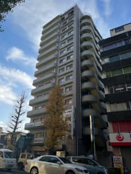 v20241128174054/fresh/building/J00100367837_6