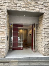 v20241202174105/fresh/building/J00100363194_3