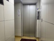 v20241206174107/fresh/building/J00100370043_4
