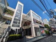 v20241213174104/fresh/building/J00100366310_11