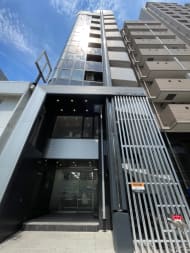 v20241213174104/fresh/building/J00100367478_6