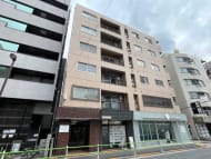 v20241219174105/fresh/building/J00100357022_5