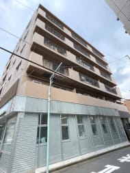 v20241219174105/fresh/building/J00100357022_7