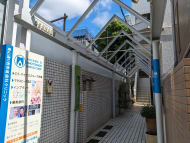 v20241219174105/fresh/building/J00100363044_1