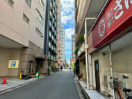 v20241221174033/fresh/building/J00100356983_19