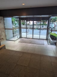 v20241223174118/fresh/building/J00100356764_9