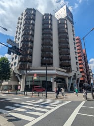 v20241228174028/fresh/building/J00100356761_6