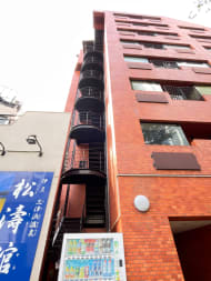 v20250226174115/fresh/building/J00100357012_7