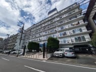 v20250303174104/fresh/building/J00100356523_6