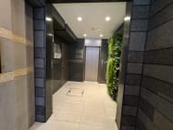 v20250303174104/fresh/building/J00100359615_4