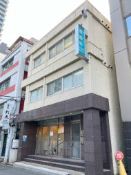 v20250303174104/fresh/building/J00100366827_1