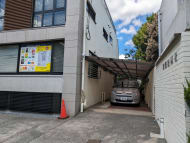 v20250305174101/fresh/building/J00100366406_9