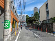 v20250307174110/fresh/building/J00100356522_17