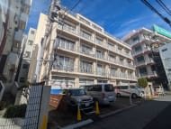 v20250319174131/fresh/building/J00100356804_6