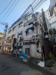 v20250319174131/fresh/building/J00100356810_6